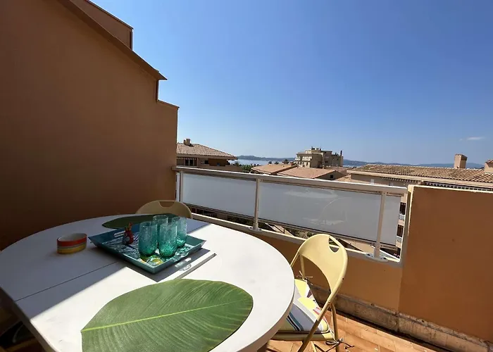 Sm070-a67 Sainte-maxime, Appt 2 Pieces 5 Couchages Centre Ville, Vue Apartamento *