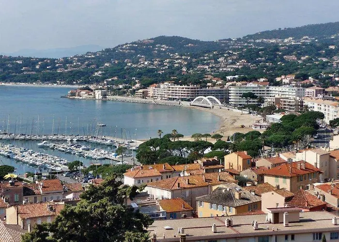 Sm070-a67 Sainte-maxime, Appt 2 Pieces 5 Couchages Centre Ville, Vue Apartment *